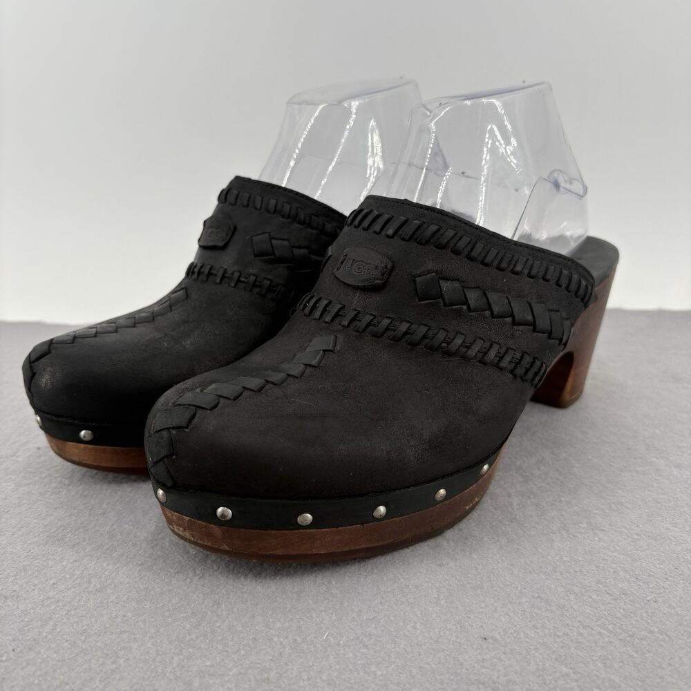 Ugg Australia "Vivica" F8911G Black Suede Leather Studs Wood Clog Womens Sz 9 M